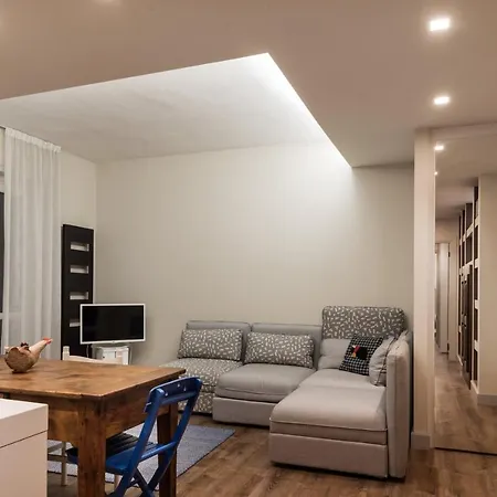 Cosy En In Center Aosta